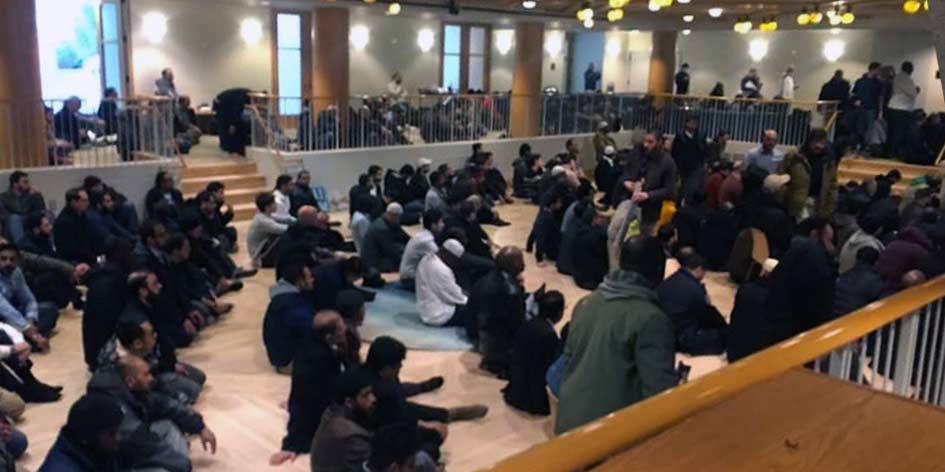 Moslims uitgenodigd om in Joodse synagoge te bidden na brand in moskee