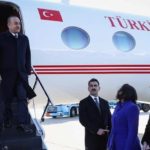 Voor het eerst na ‘Turkijerel’: Turkse minister gearriveerd in Nederland